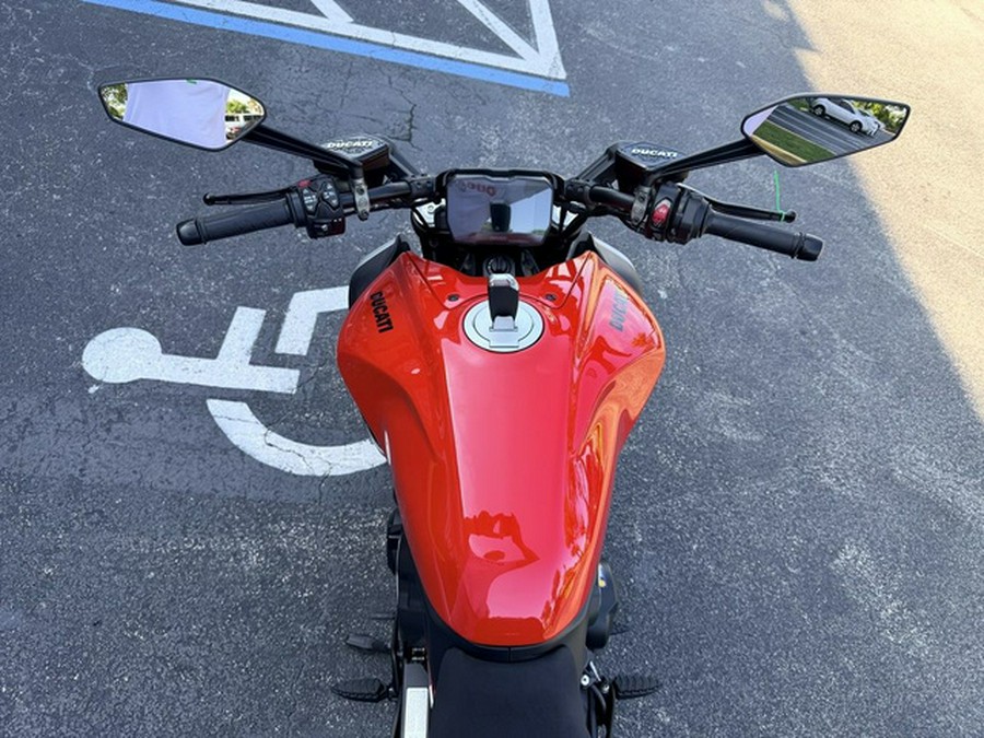 2024 Ducati Diavel V4 Red