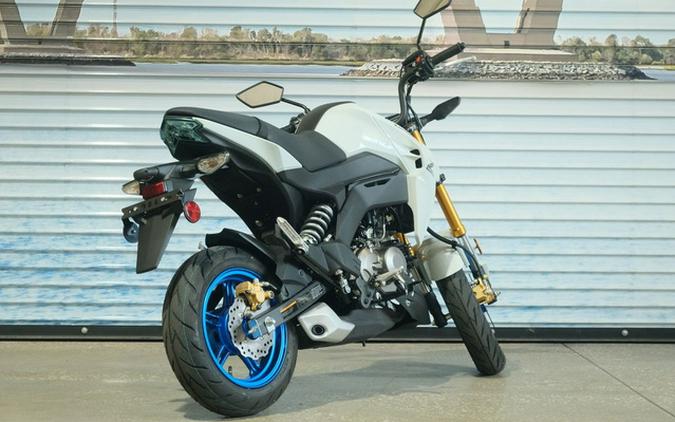 2026 Kawasaki Z125 PRO