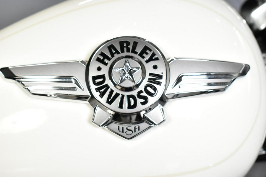 2018 Harley-Davidson Fat Boy 114 Bonneville Salt Pearl