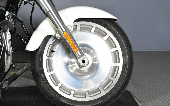 2018 Harley-Davidson Fat Boy 114 Bonneville Salt Pearl