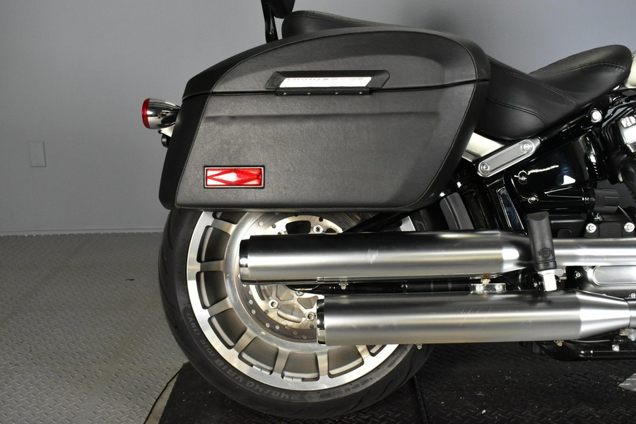 2018 Harley-Davidson Fat Boy 114 Bonneville Salt Pearl
