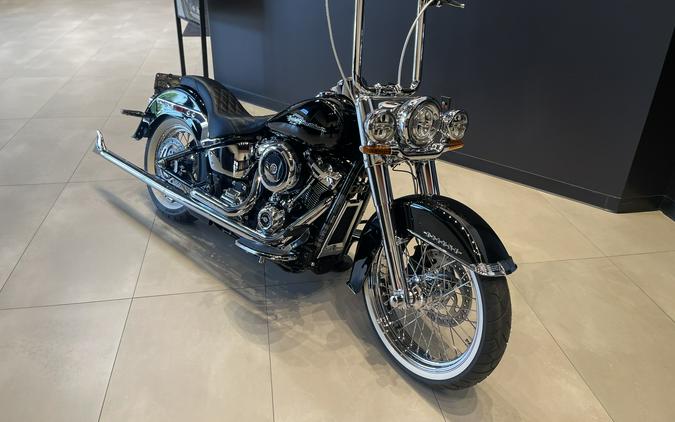 2018 Harley-Davidson Softail® Deluxe 107