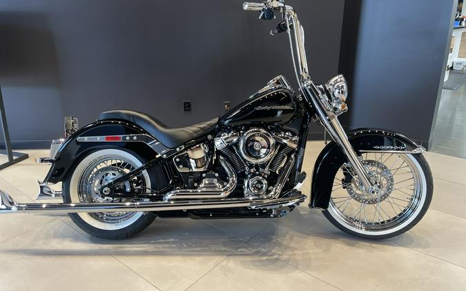 2018 Harley-Davidson Softail® Deluxe 107