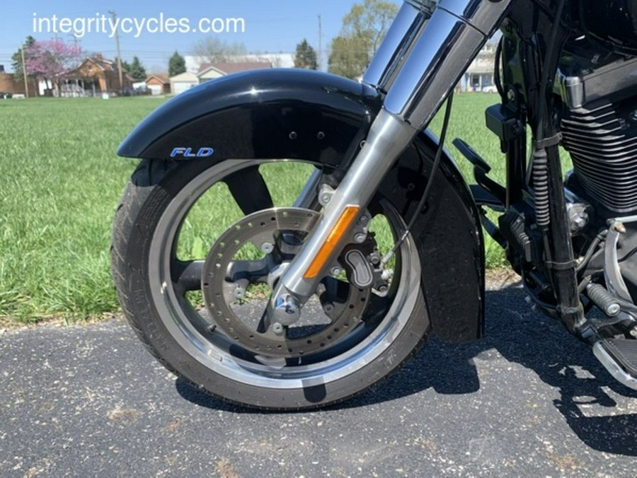 2012 Harley-Davidson® FLD - Dyna® Switchback™