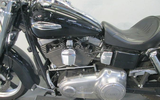 2012 Harley-Davidson® FLD - Dyna® Switchback™