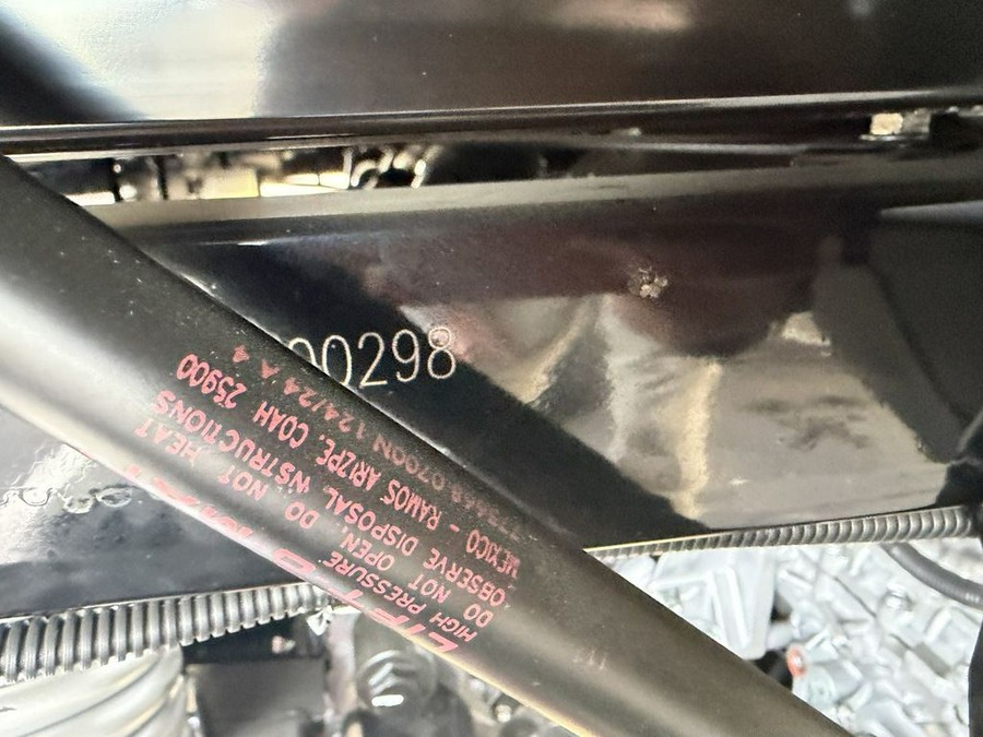 2025 Kawasaki Ridge® XR Deluxe HVAC