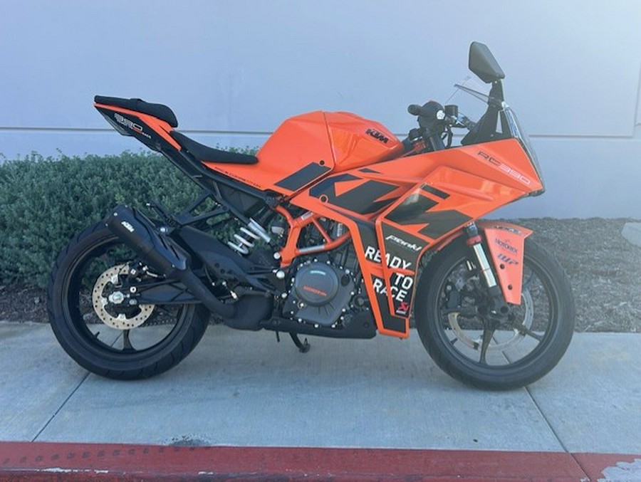 2023 KTM RC 390 GP - U228672