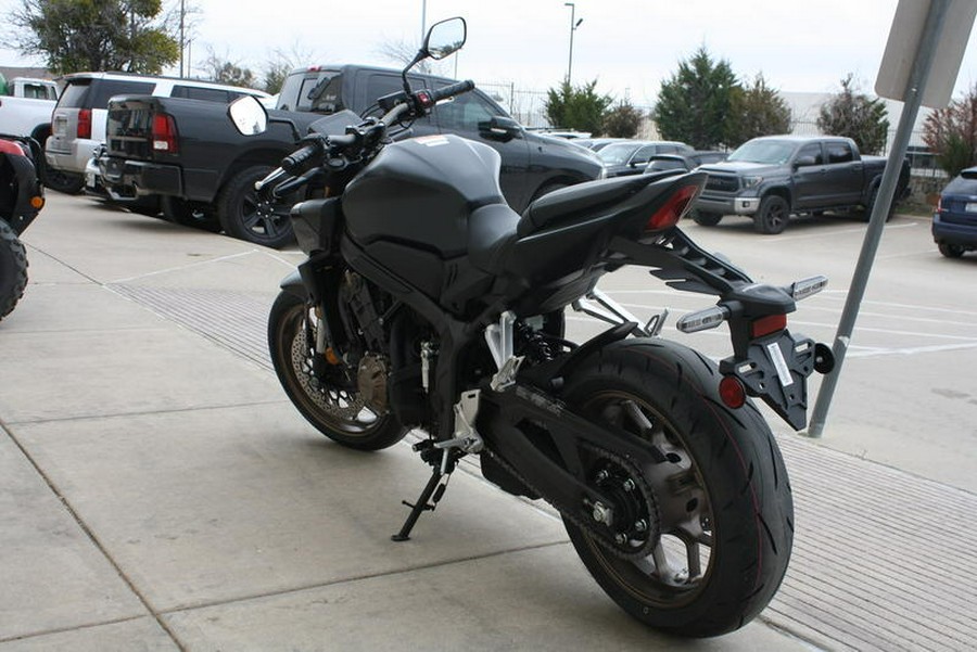 2026 Honda® CB650R E-Clutch