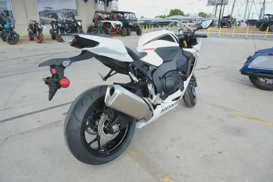 2026 HONDA CBR1000RR ABS