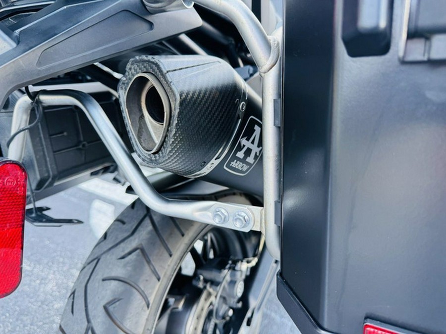 2021 Triumph Tiger 850 Sport Graphite Caspian Blue