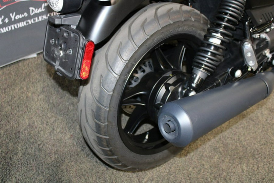 2021 Moto Guzzi V7 Stone