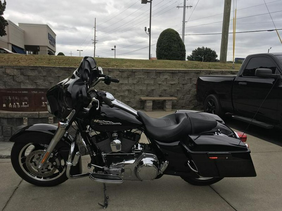 2009 Harley-Davidson® FLHX - Street Glide®