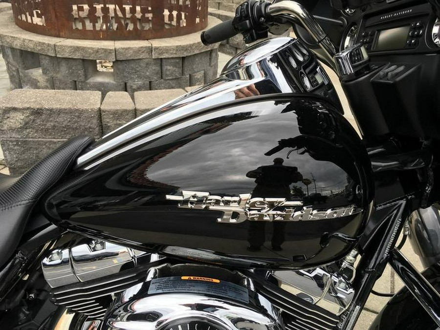 2009 Harley-Davidson® FLHX - Street Glide®