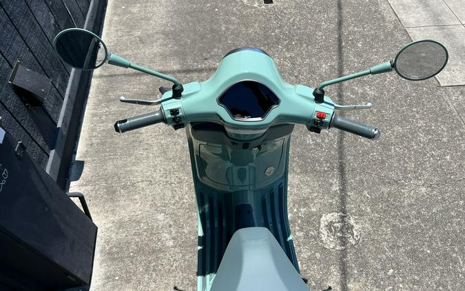 2027 Vespa Primavera 150 80th Anniversario