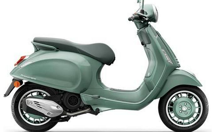 2027 Vespa Primavera 150 80th Anniversario