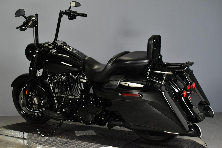 2017 Harley-Davidson Road King Special Vivid Black