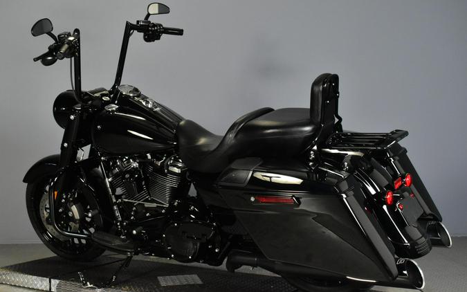 2017 Harley-Davidson Road King Special Vivid Black