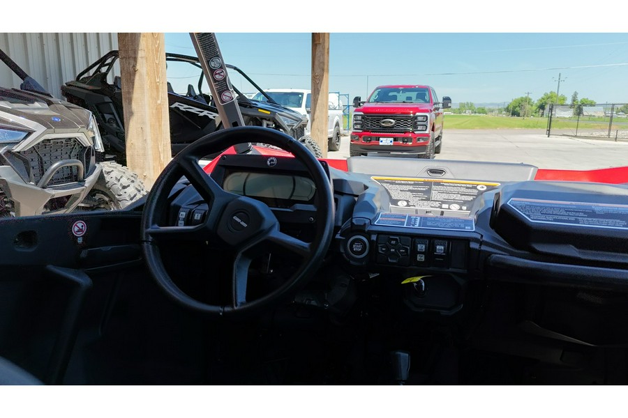 2024 Can-Am Commander Max XT 1000R