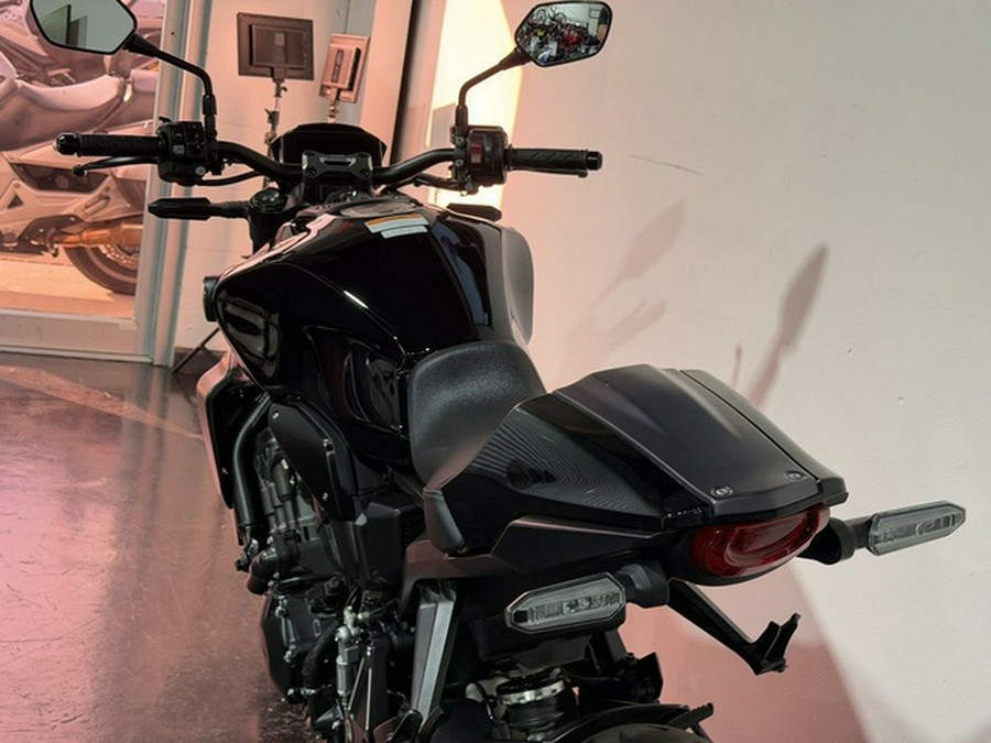 2024 Honda CB1000R Black Edition