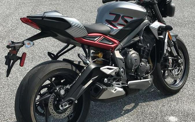 2022 Triumph Street Triple RS Matte Jet Black