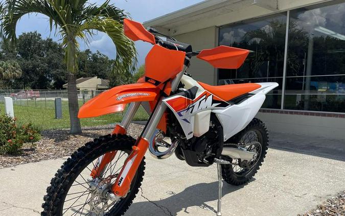 2023 KTM 125 XC