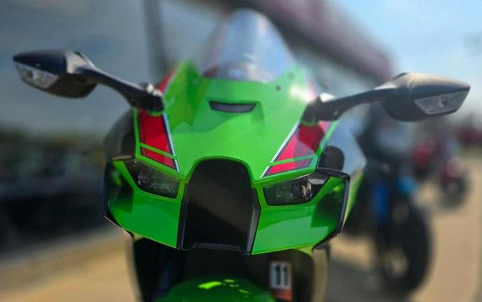 2024 Kawasaki Ninja® ZX™-10R