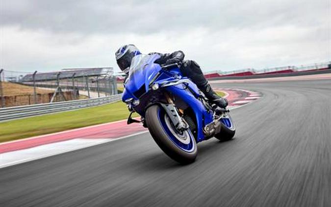 2025 Yamaha YZF-R1