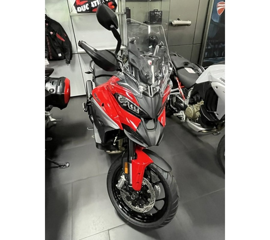 2025 Ducati Multistrada V4