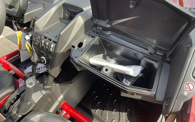 2025 Can-Am® Maverick X3 X DS Turbo RR With Smart-Shox Fiery Red & Hyper Silver