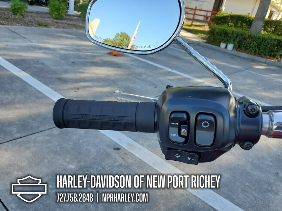 2025 Harley-Davidson® Breakout™