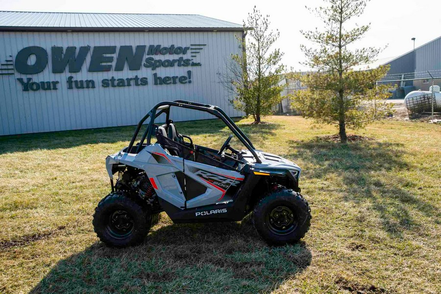 2024 Polaris RZR 200 EFI