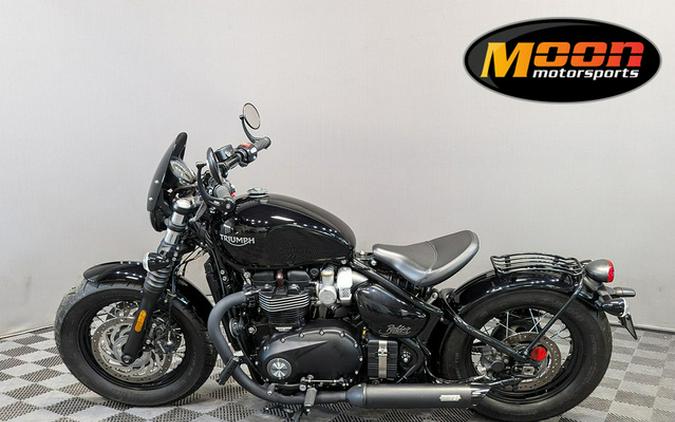 2018 Triumph Bonneville Bobber Jet Black