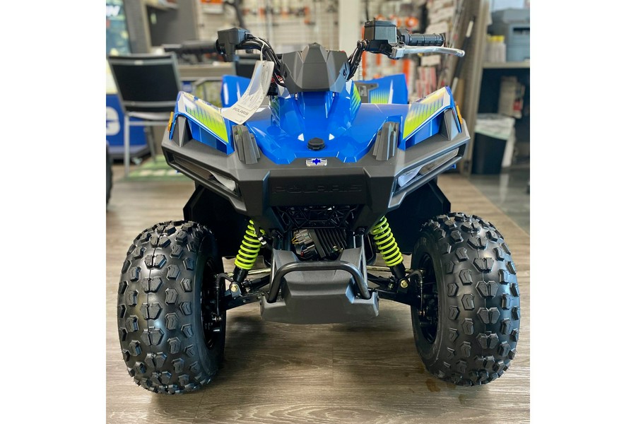 2024 Polaris Industries Outlaw® 70 EFI - Velocity Blue/Lifted Lime