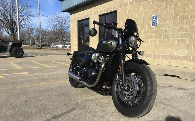 2023 Triumph Bonneville Bobber Matte Storm Grey/Matte Ironstone