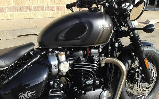 2023 Triumph Bonneville Bobber Matte Storm Grey/Matte Ironstone