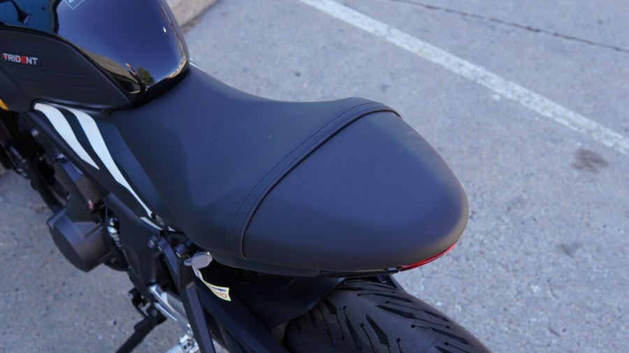 2025 Triumph Trident 660
