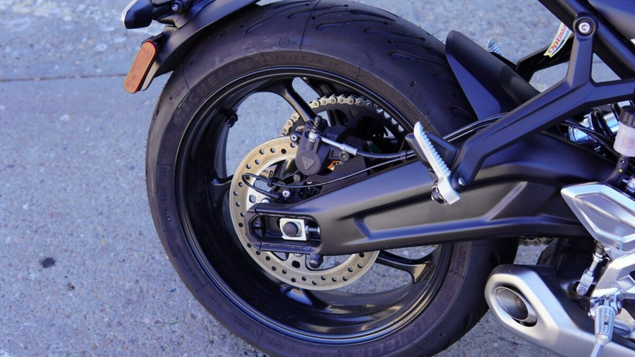 2025 Triumph Trident 660
