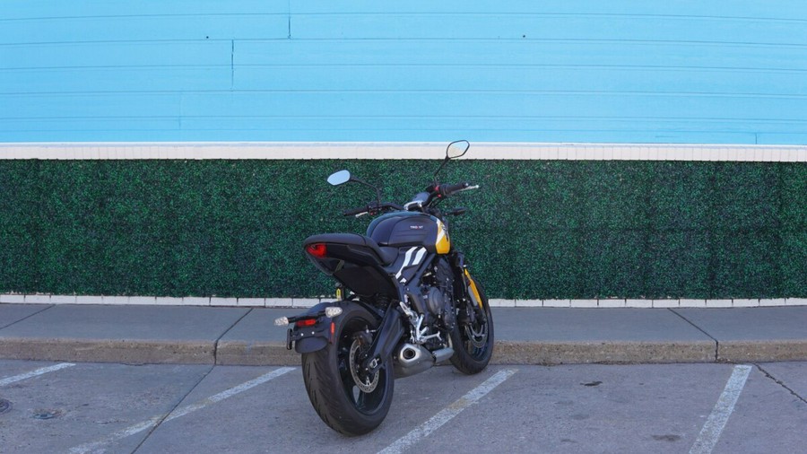 2025 Triumph Trident 660