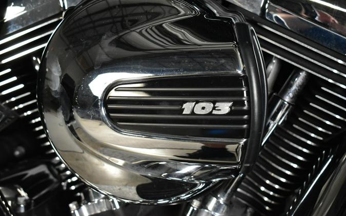 2016 Harley-Davidson Street Glide Special Vivid Black