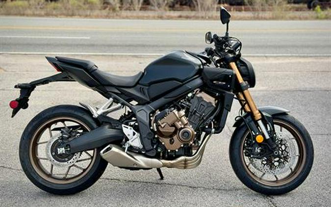 2026 Honda CB650R E-Clutch