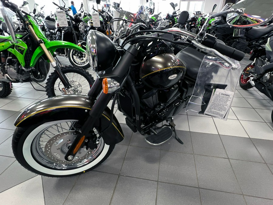 2023 Kawasaki Vulcan 900 Classic