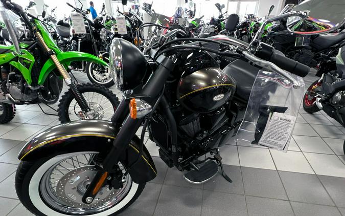 2023 Kawasaki Vulcan 900 Classic