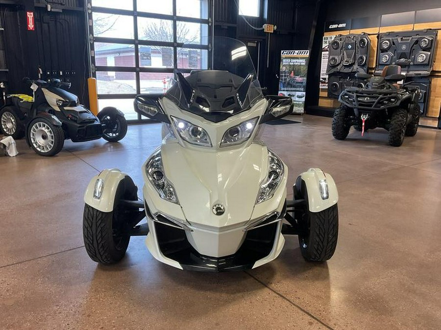 2019 Can-Am® Spyder® RT Limited Chrome