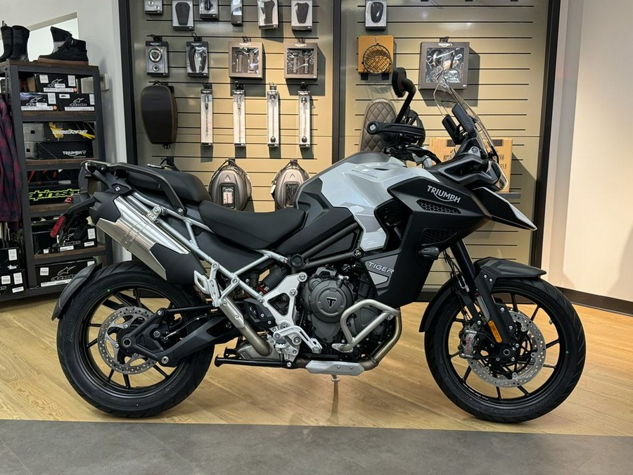 2024 Triumph Tiger 1200 GT Explorer Snowdonia White