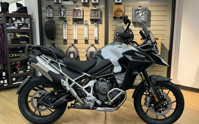 2024 Triumph Tiger 1200 GT Explorer Snowdonia White