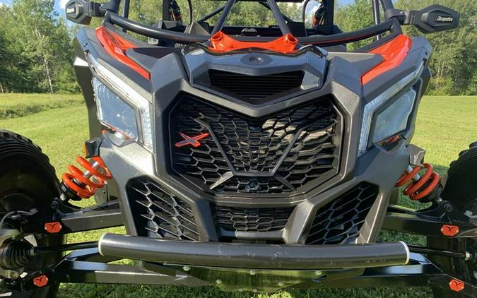 2018 Can-Am® Maverick™ X3 X™ RS TURBO R