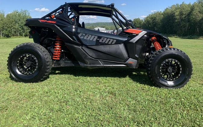 2018 Can-Am® Maverick™ X3 X™ RS TURBO R