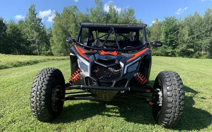 2018 Can-Am® Maverick™ X3 X™ RS TURBO R