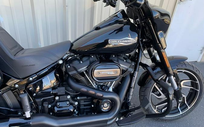 2018 Harley-Davidson® FLSB - Softail® Sport Glide™