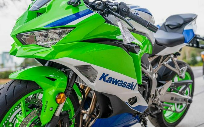 2024 Kawasaki Ninja® ZX™-4RR 40th Anniversary Edition ABS